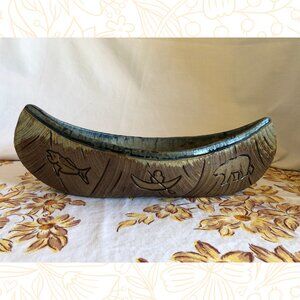 Farmhouse Canada Studio Pottery Canoe Signed, Mediul